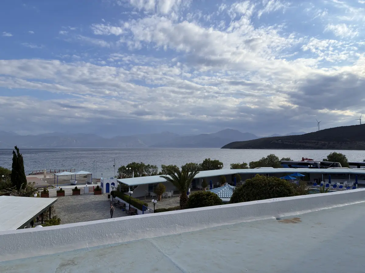 Widok z hotelu na morze